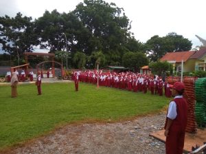 Pasca Libur Tahun Baru 2024, UPT.SP SDN 147 Wonorejo Melaksanakan Upacara Bendera Dan Rapat Bersama Dewan Guru