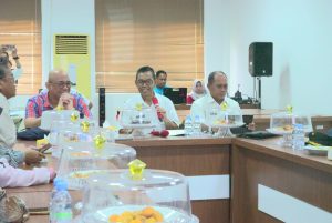 Dinsos P3A Lutim bersama Tim TP2GD Gelar Rapat Persiapan Penulisan Biograf Almarhum Andi Nyiwi