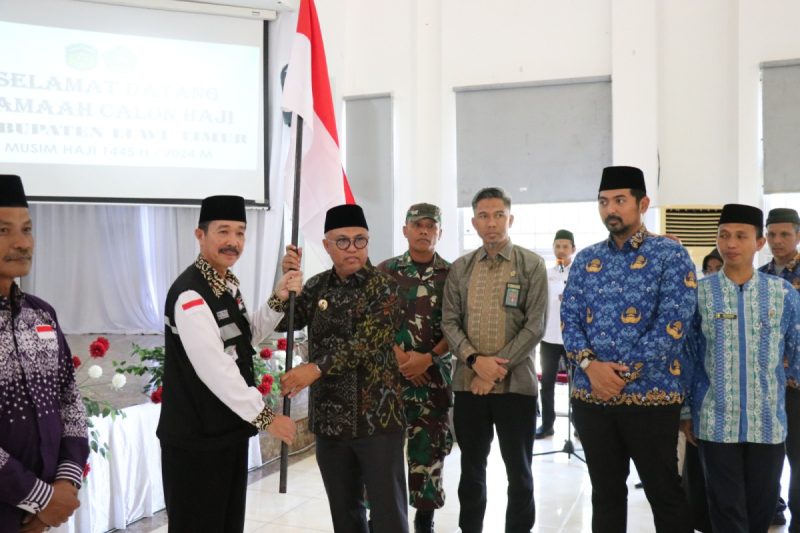 162 JCH Lutim Resmi Dilepas Bupati Luwu Timur