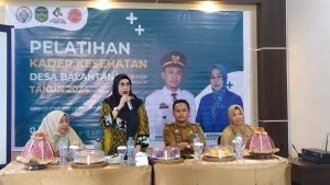 Hj. Sufriaty Budiman Buka Pelatihan Kesehatan Desa Balantang Tahun 2024