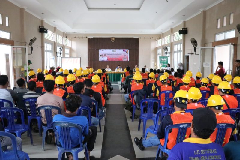 120 Jasa Konstruksi Ikuti Pembekalan Teknis dan Uji Sertifikasi TKK