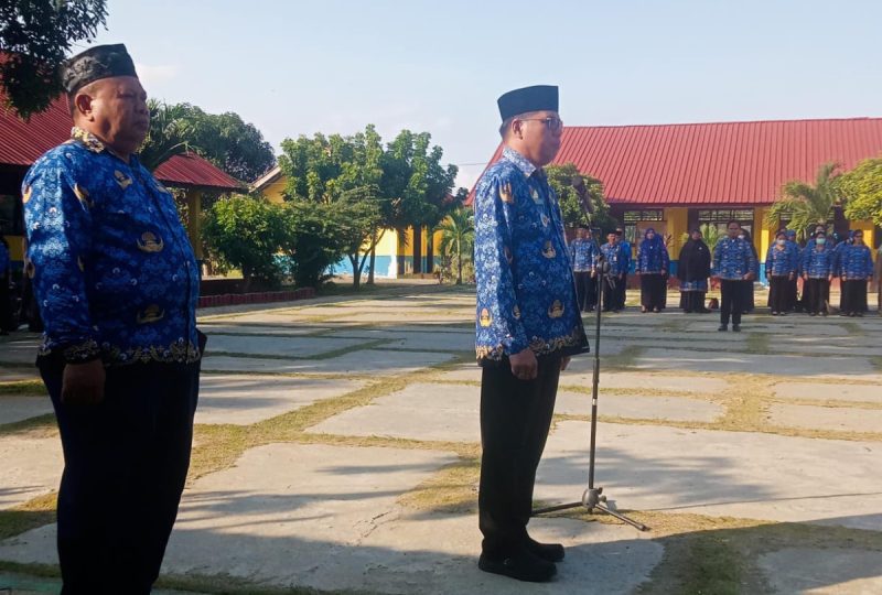 Pemerintah Kecamatan Tomoni Timur Gelar Upacara HKN