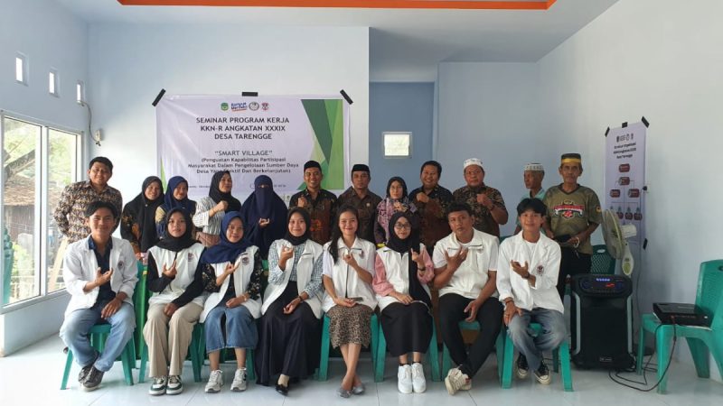 Mahasiswa KKN Reguler Gelombang 39 Univerisitas Andi Djemma Palopo Gelar Seminar Proker