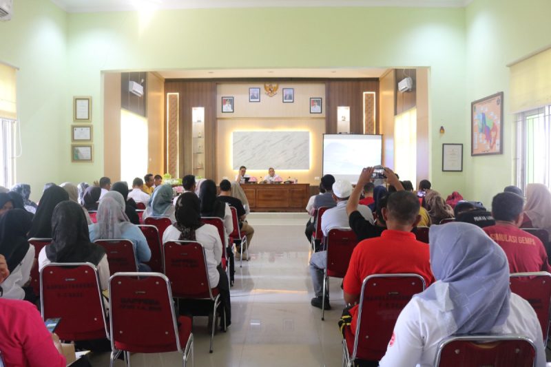 Masdin Buka Rapat Monitoring Pengendalian dan Evaluasi Pembangunan Daerah Triwulan III