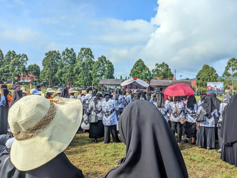 Pemkab Lutim Gelar Upacara Peringatan HGN, PGRI dan HKN