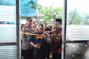 Pjs Bupati Jayadi Resmikan Sekretariat MPC Pemuda Pancasila Lutim