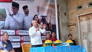 Safari Politik Calon Bupati Petahana disambut Baik Warga Desa Cendana Hijau