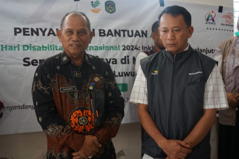 Dinsos Lutim Salurkan Bantuan Atensi di Mangkutana