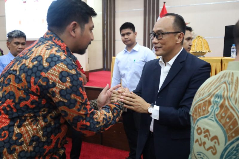 Wakil Bupati Luwu Timur Hadiri Sertijab Dua Profesor Pemimpin Sulsel
