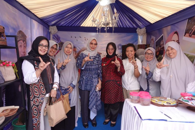 UMKM Luwu Timur Tampil Memukau di Pameran UP2K HKG PKK ke-53